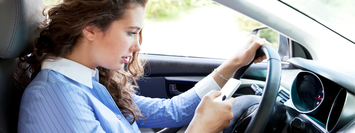 6 Tips for Avoiding Reckless, Distracted Drivers